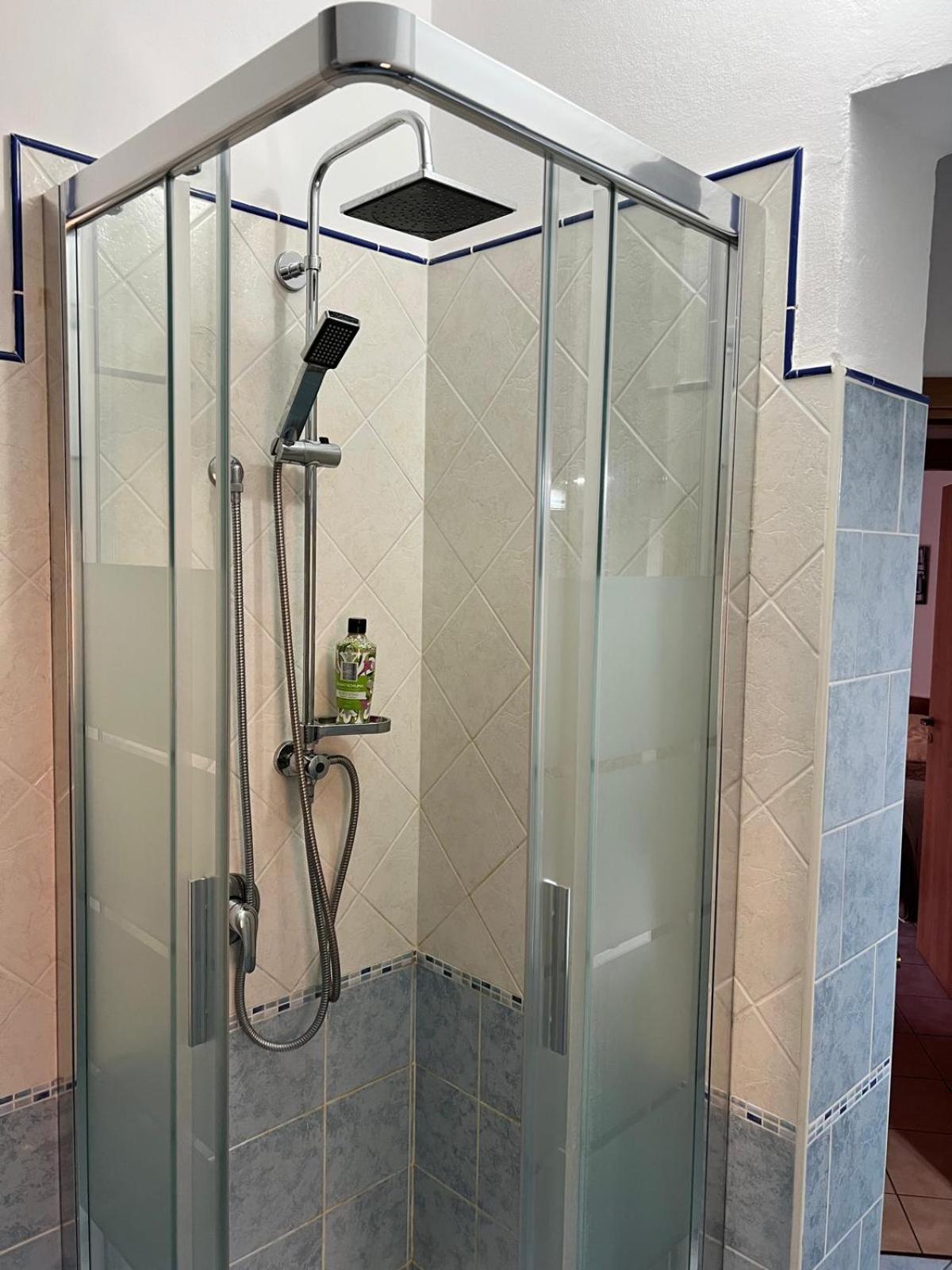 ליקאטה Casa Vacanze A' Lanterna מראה חיצוני תמונה