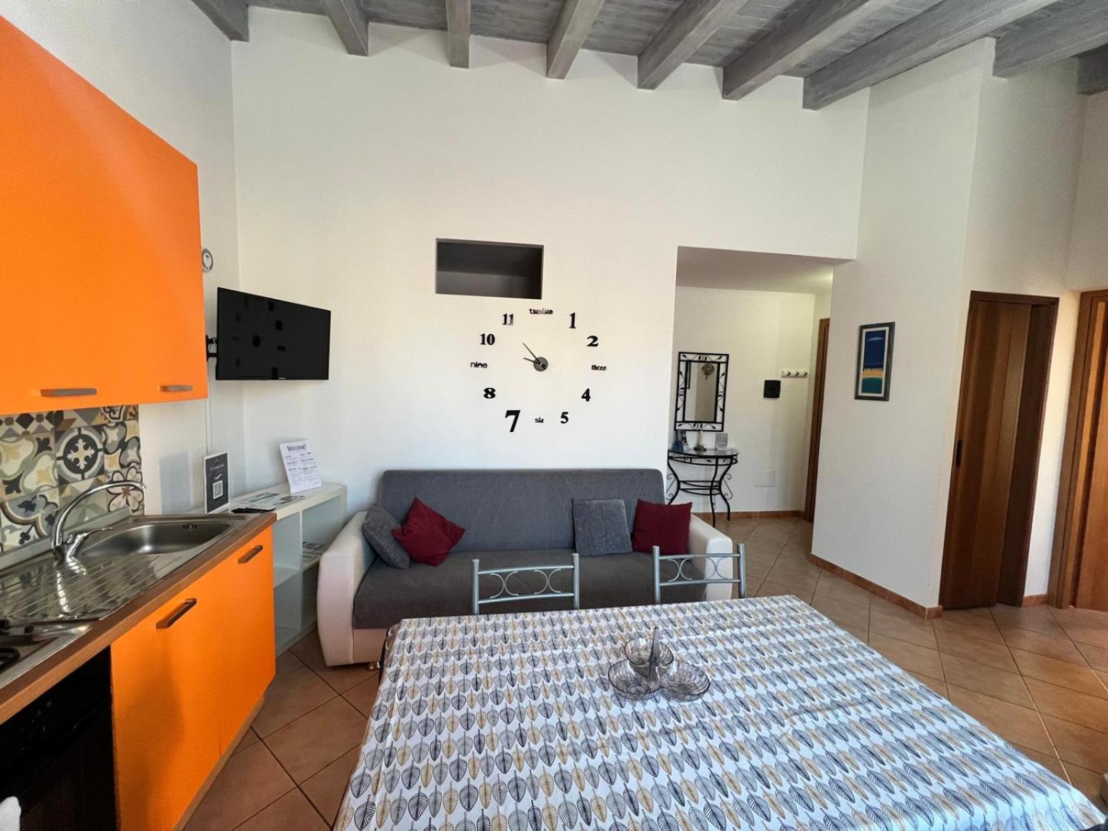 ליקאטה Casa Vacanze A' Lanterna מראה חיצוני תמונה