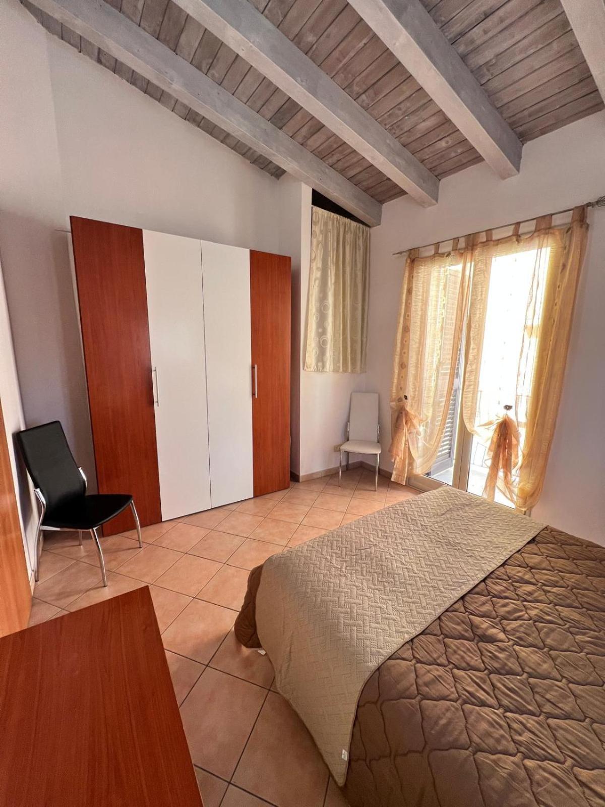 ליקאטה Casa Vacanze A' Lanterna מראה חיצוני תמונה